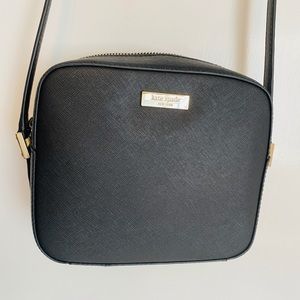 Black Kate Spade purse